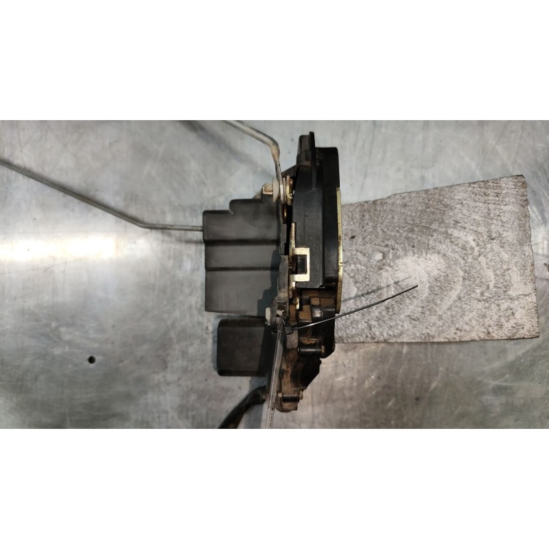 Recambio de cerradura puerta delantera izquierda para kia carens 2.0 crdi ex monovolumen referencia OEM IAM   