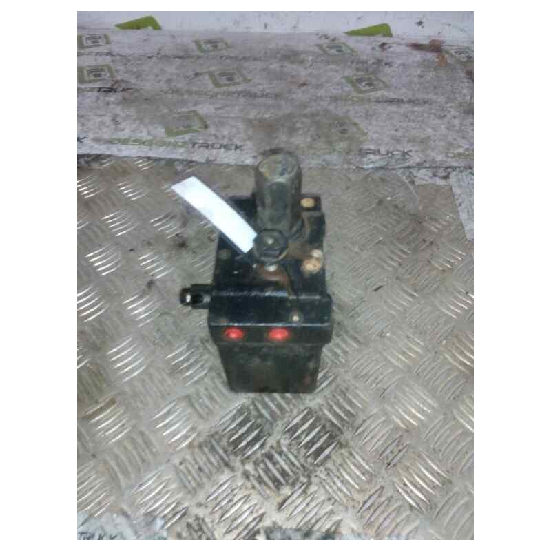 Recambio de bomba elevacion cabina para man tg - a 18.430 fg / bb (e3/e4) l referencia OEM IAM 6020 0195294 - Blanco