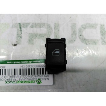 MANDO ELEVALUNAS TRASERO DERECHO 3B0959855B 