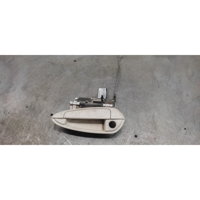 Recambio de maneta exterior delantera izquierda para fiat grande punto (199) 1.3 16v multijet active (55kw) referencia OEM IAM - Blanco