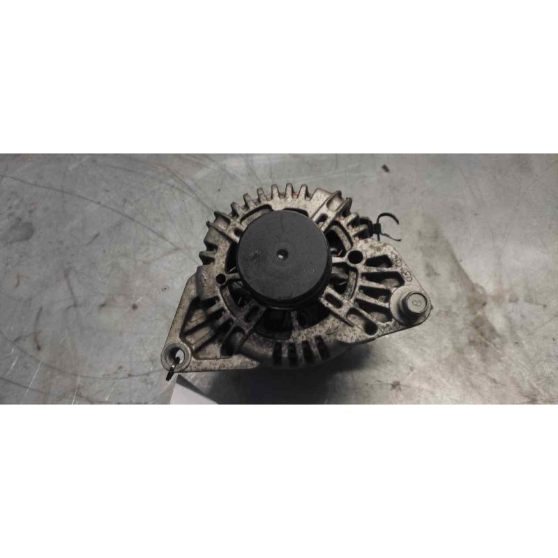 Recambio de alternador para hyundai accent (mc) gl referencia OEM IAM 373002A110  
