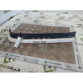 Recambio de molduras delanteras para isuzu npr npr 77 g referencia OEM IAM IZQUIERDA  
