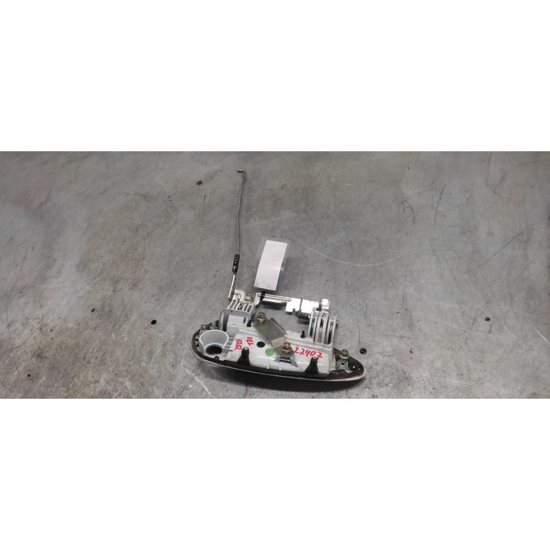 Recambio de maneta exterior delantera izquierda para fiat grande punto (199) 1.3 16v multijet active (55kw) referencia OEM IAM - Blanco 2