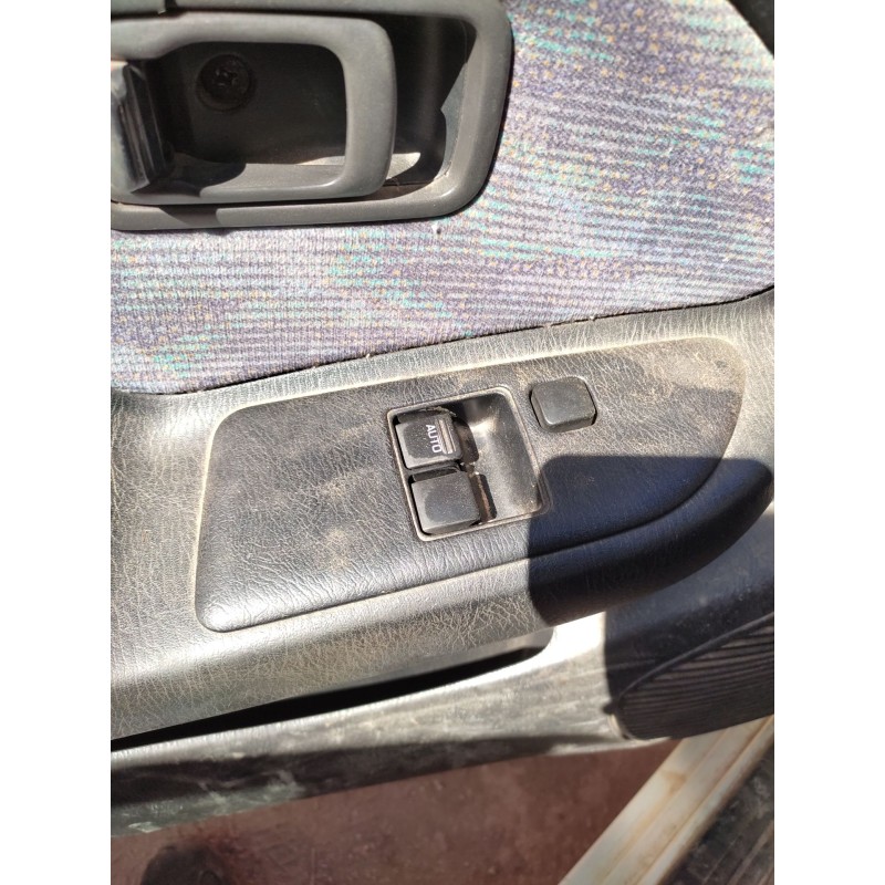 Recambio de mando elevalunas delantero izquierdo para nissan almera i (n15) 1.6 referencia OEM IAM   