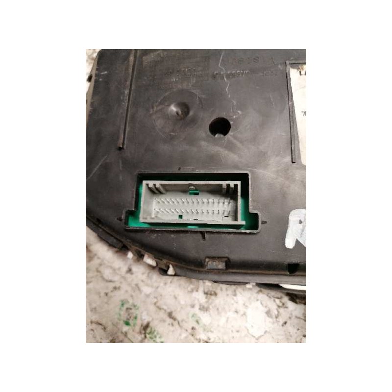 Recambio de cuadro instrumentos para renault megane ii berlina 3p 1.5 dci diesel referencia OEM IAM 8200364007 35110419 4