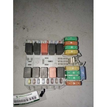 CAJA RELES / FUSIBLES 69501171 