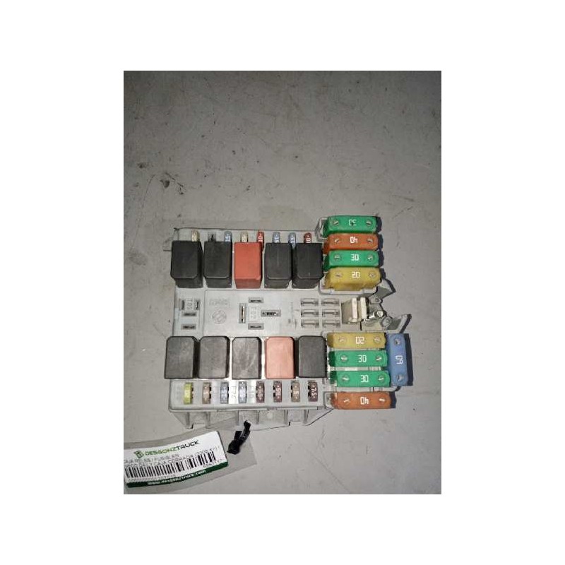 Recambio de caja reles / fusibles para iveco daily caja cerrada (2006 =>) caja cerrada 50c... batalla 3000 referencia OEM IAM 69