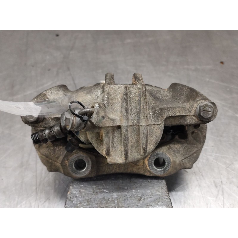 Recambio de pinza freno delantera izquierda para peugeot 208 ii (ub_, up_, uw_, uj_) 1.5 bluehdi 100 referencia OEM IAM - Blanco 3