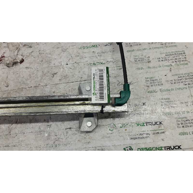 Recambio de elevalunas delantero derecho para ford transit connect (tc7) furgón largo (2006) referencia OEM IAM 2T14V23200AH - Blanco 4
