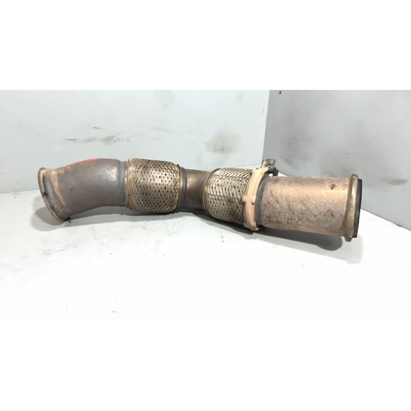 Recambio de flector tubo escape para renault magnum ab diesel referencia OEM IAM 23243881  