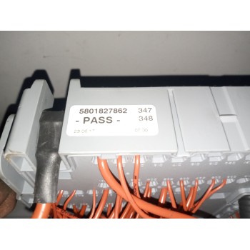 Recambio de caja reles / fusibles para iveco stralis (as) 11.1 diesel referencia OEM IAM 5801827862  5801827863