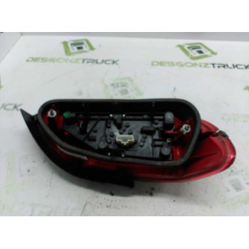 Recambio de piloto trasero derecho para peugeot 406 berlina (s1/s2) sr referencia OEM IAM 6351E8  