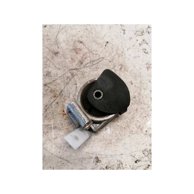 Recambio de soporte motor izquierdo para mitsubishi carisma berlina 5 (da0) 1900 di-d comfort referencia OEM IAM 3318040