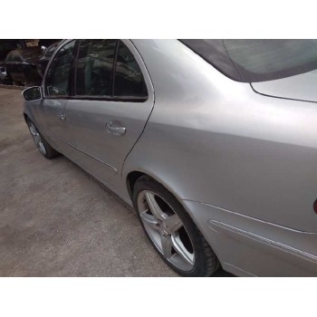 mercedes-benz clase e (w211) berlina del año 2003