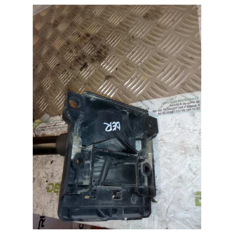 Recambio de brazo retrovisor derecho para renault premium route 2006 fas 4x2 larga distancia referencia OEM IAM 2