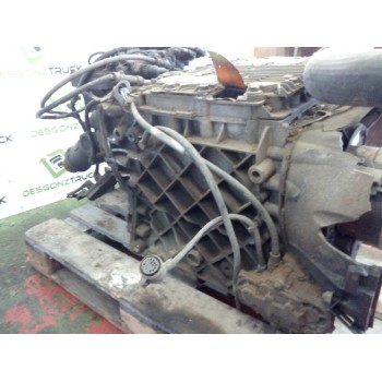 Recambio de despiece caja cambios para renault premium route 2006 fas 4x2 larga distancia referencia OEM IAM AT2412C 3190493 