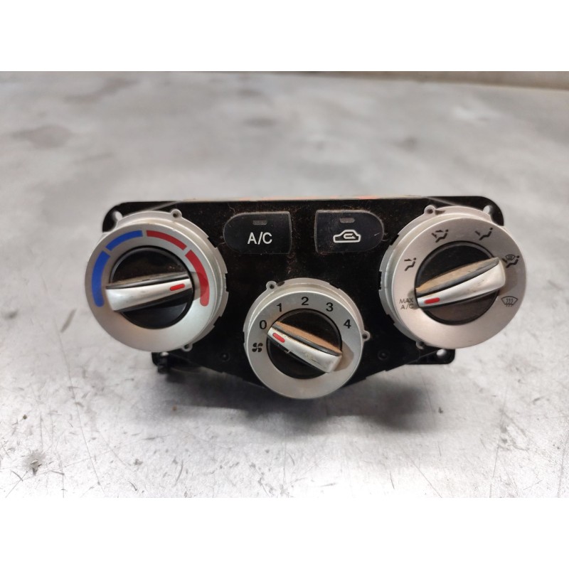 Recambio de mando calefaccion / aire acondicionado para hyundai accent (mc) gl referencia OEM IAM BFNA000017 - Blanco 3