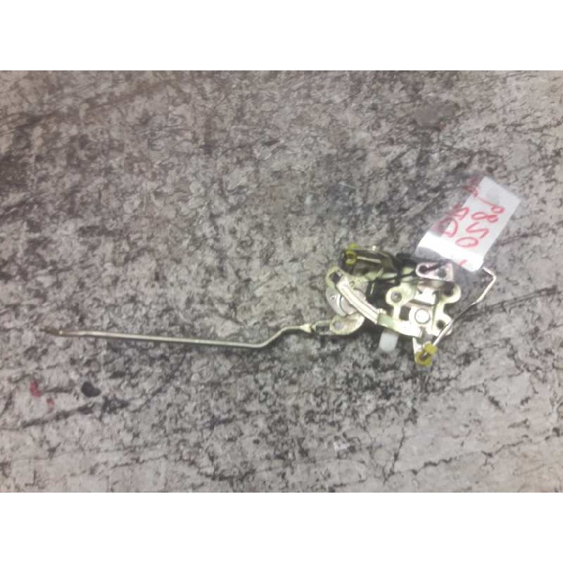 Recambio de cerradura puerta delantera derecha para hyundai atos prime (mx) gls (2003) referencia OEM IAM - Amarillo 2