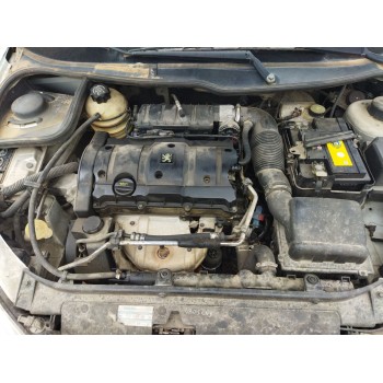 peugeot 206 4-trg. del año 2001