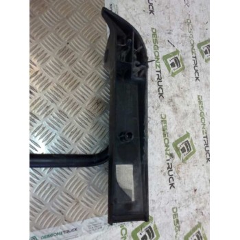 Recambio de brazo retrovisor derecho para renault premium route 2006 fas 4x2 larga distancia referencia OEM IAM   
