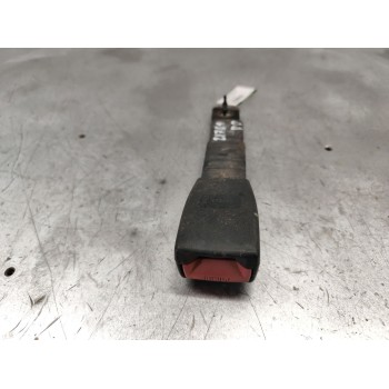 Recambio de pretensor airbag derecho para hyundai accent (mc) gl referencia OEM IAM 060523  