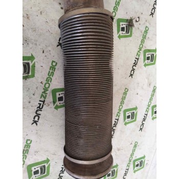 Recambio de flector tubo escape para renault serie t fg 4x2 cabina high-sleeper referencia OEM IAM 7422327400  