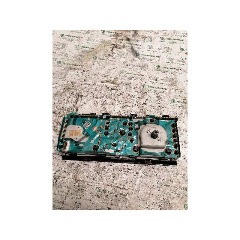 Recambio de cuadro instrumentos para renault 19 hatchback (b/c53) 1.9 diesel referencia OEM IAM 7700784070 2