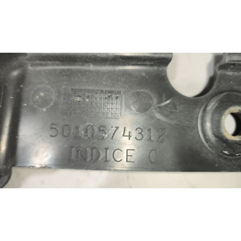 Recambio de moldura para renault magnum ab diesel referencia OEM IAM 5010574312 DERECHA - Blanco 2