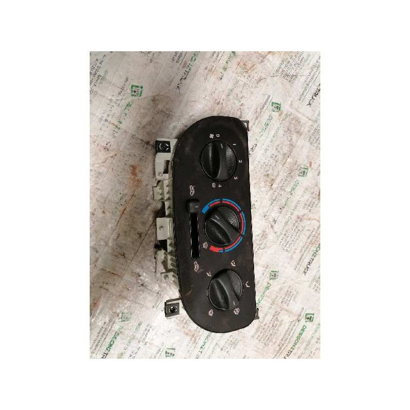 Recambio de mando calefaccion / aire acondicionado para fiat doblo (119) 1.3 16v multijet active com. (55kw) referencia OEM IAM - Blanco
