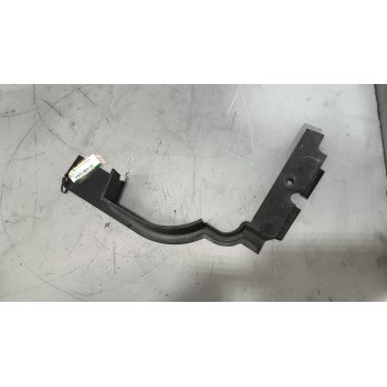 Recambio de moldura para renault magnum ab diesel referencia OEM IAM 5010574312 DERECHA 