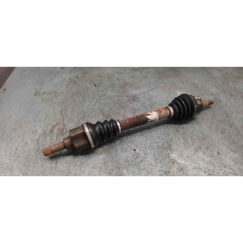 Recambio de transmision delantera izquierda para peugeot 206 berlina xs referencia OEM IAM  24CM MANGUETA Y CAMBIO 2