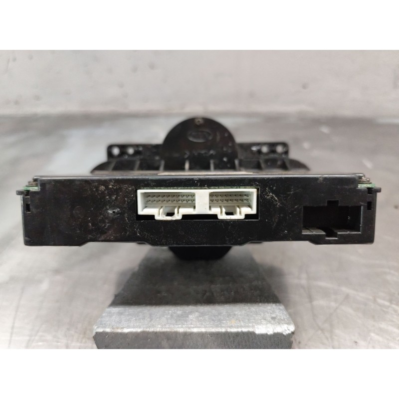 Recambio de mando calefaccion / aire acondicionado para kia carens 2.0 crdi ex monovolumen referencia OEM IAM 0k2fb61190 - Azul 3