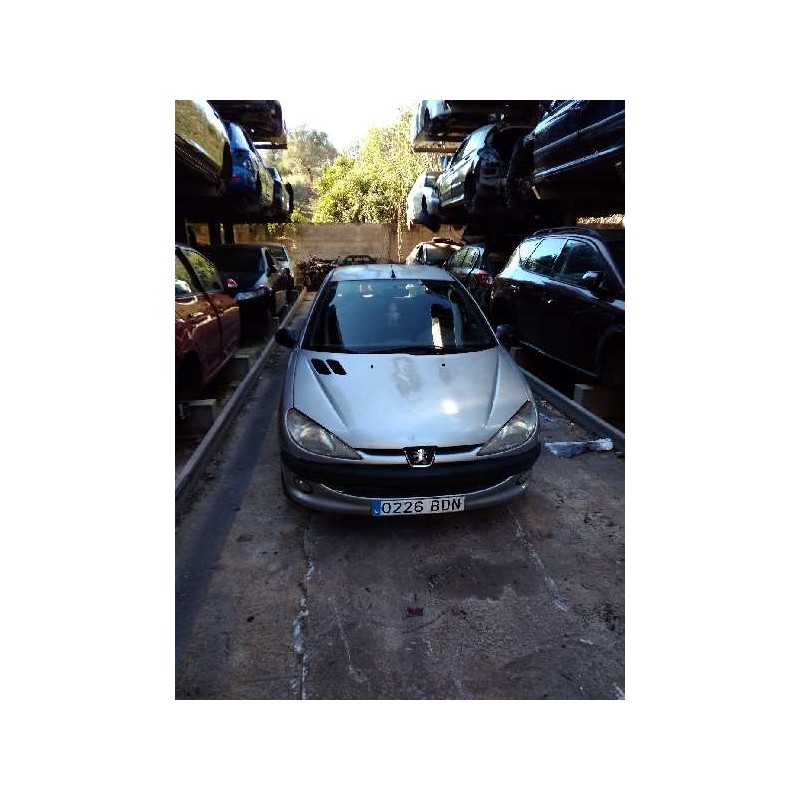 PEUGEOT 206 BERLINA