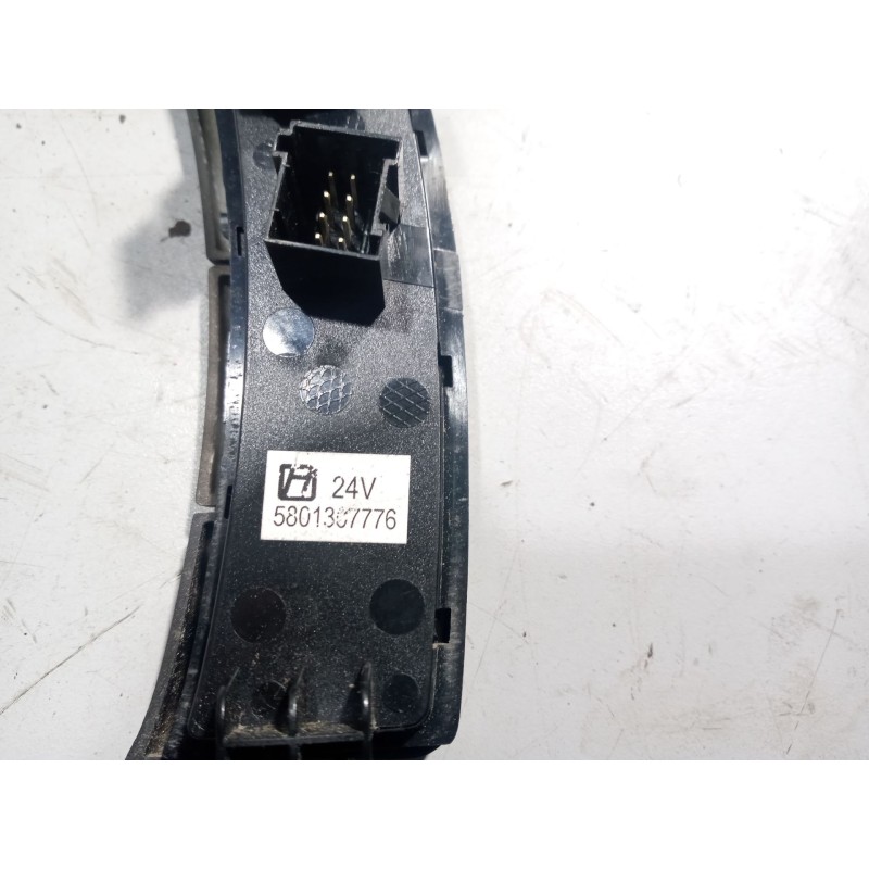 Recambio de mando volante para iveco stralis (as) 11.1 diesel referencia OEM IAM 5801307776 - Blanco 2