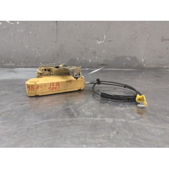 Recambio de cerradura puerta trasera izquierda para ford orion celebration referencia OEM IAM 6894358  