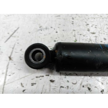 Recambio de amortiguador trasero derecho para opel movano referencia OEM IAM 8200024935D  