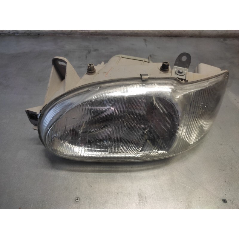Recambio de faro izquierdo para ford escort berl./turnier atlanta berlina referencia OEM IAM   5 PINS