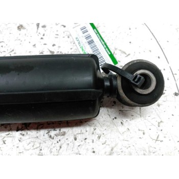 Recambio de amortiguador trasero derecho para opel movano referencia OEM IAM 8200024935D  