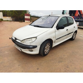 peugeot 206 4-trg. del año 2001