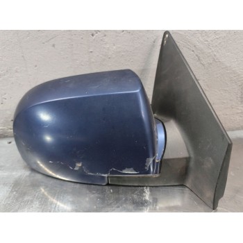 Recambio de retrovisor derecho para kia carens 2.0 crdi ex monovolumen referencia OEM IAM   