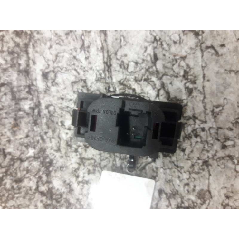 Recambio de warning para ford focus c-max (cap) connection referencia OEM IAM 3M5T13A350AB 3 PINS 3