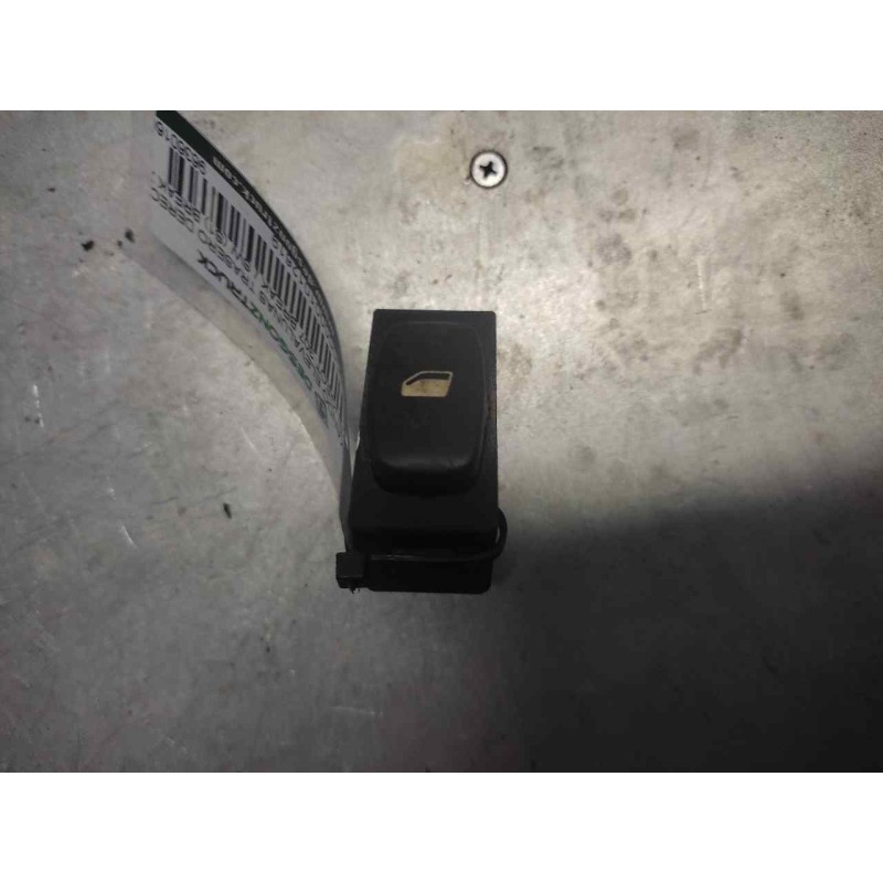 Recambio de mando elevalunas trasero derecho para peugeot 307 break / sw (s1) break xs referencia OEM IAM 96360166XT 4 PINS 