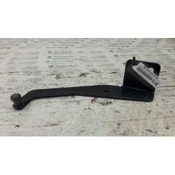 SOPORTE / GUIA PUERTA CORREDERA 2T14V25000AC LAT. DCHA. INF. 