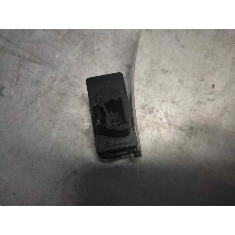 Recambio de mando elevalunas trasero derecho para peugeot 307 break / sw (s1) break xs referencia OEM IAM 96360166XT 4 PINS - Negro 2