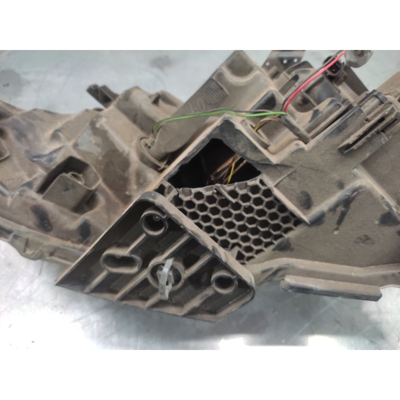Recambio de faro derecho para nissan qashqai ii (j11, j11_) 1.3 dig-t referencia OEM IAM 2