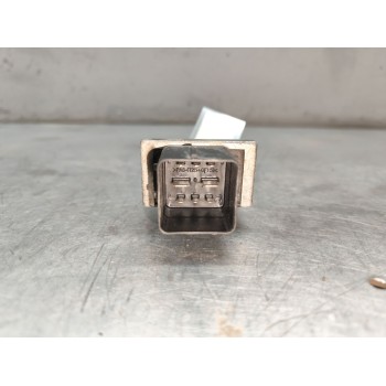 Recambio de caja precalentamiento para dacia dokker furgoneta/monovolumen 1.5 dci (feaj) referencia OEM IAM 110678071R  8 PINS