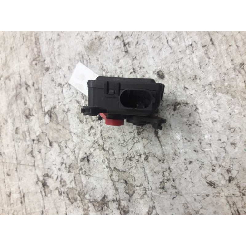 Recambio de motor regulador climatizacion para volkswagen passat berlina (3b3) 1.9 tdi referencia OEM IAM 700035693F00 3D1820511 2