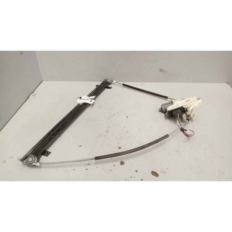 Recambio de elevalunas delantero derecho para daf serie xf105.xxx 12.9 diesel referencia OEM IAM   