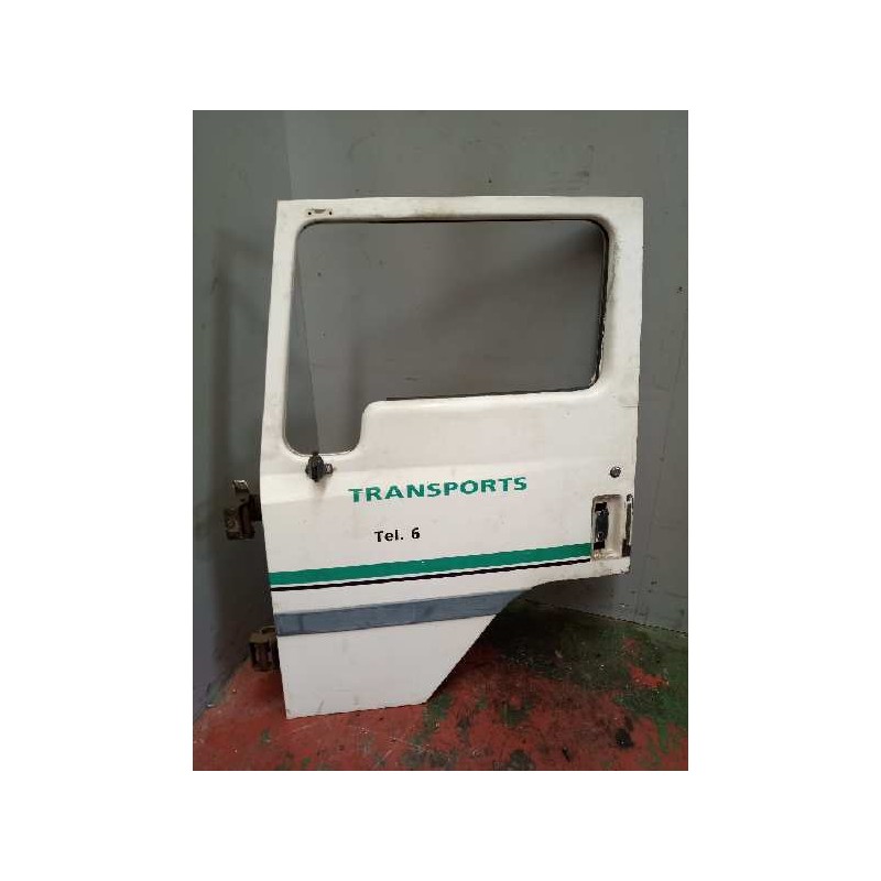 Recambio de puerta delantera izquierda para nissan trucks m 130.17 referencia OEM IAM   