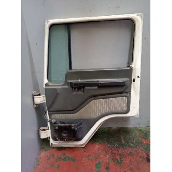 Recambio de puerta delantera derecha para nissan trucks m 130.17 referencia OEM IAM   